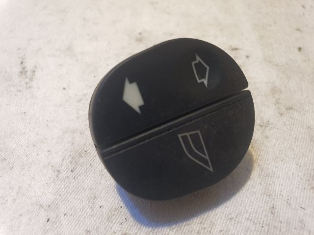 bontott FORD KA Jobb első Ablakemelő Kapcsoló