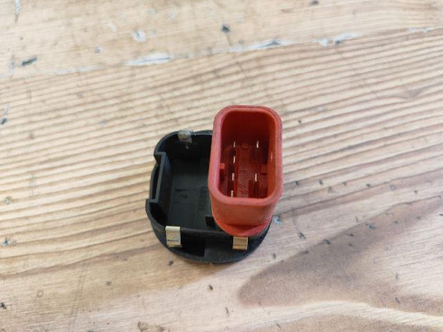 bontott FORD KA Jobb első Ablakemelő Kapcsoló