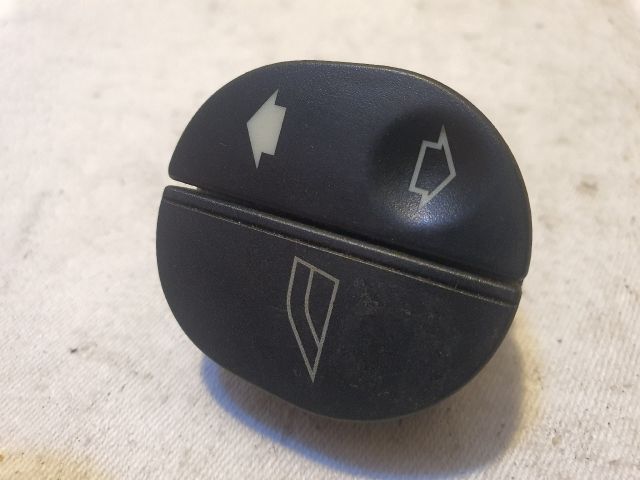 bontott FORD KA Jobb első Ablakemelő Kapcsoló