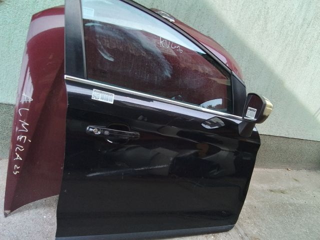bontott FORD KA Jobb első Ajtó (Részeivel)