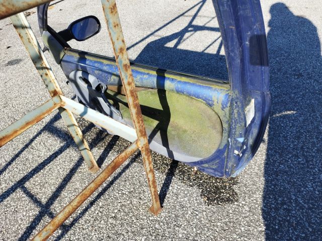 bontott FORD KA Jobb első Ajtó (Részeivel)