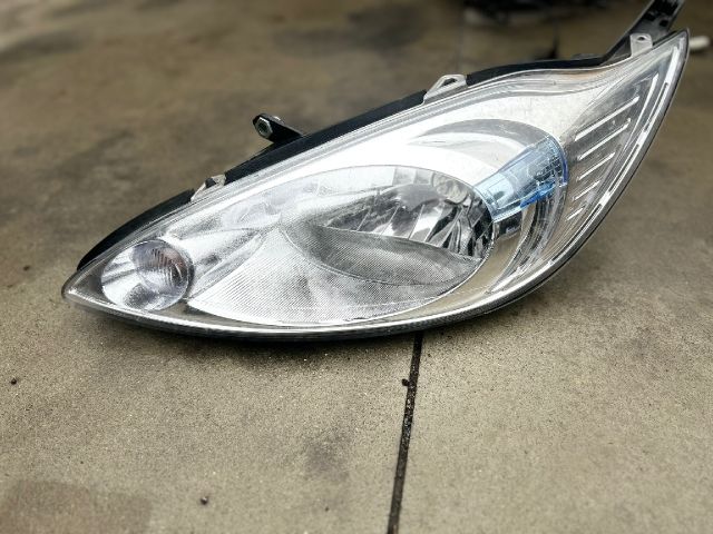 bontott FORD KA Jobb Fényszóró