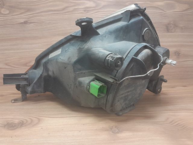 bontott FORD KA Jobb Fényszóró