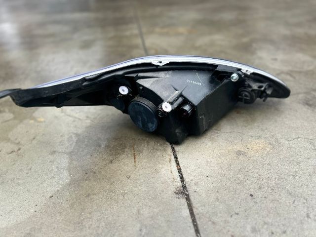 bontott FORD KA Jobb Fényszóró