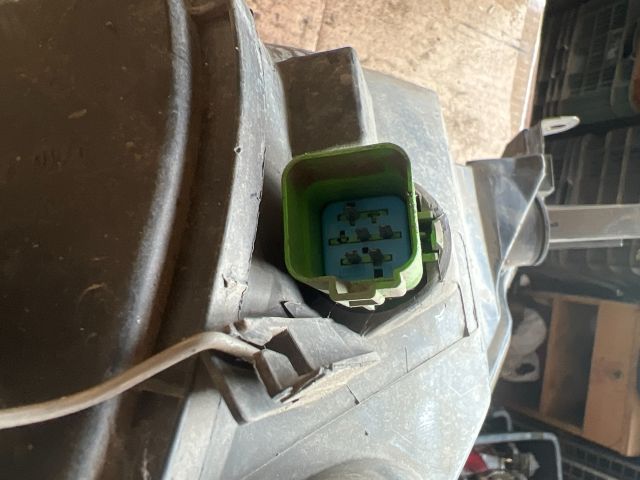 bontott FORD KA Jobb Fényszóró