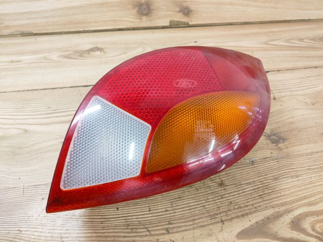 bontott FORD KA Jobb Hátsó Lámpa
