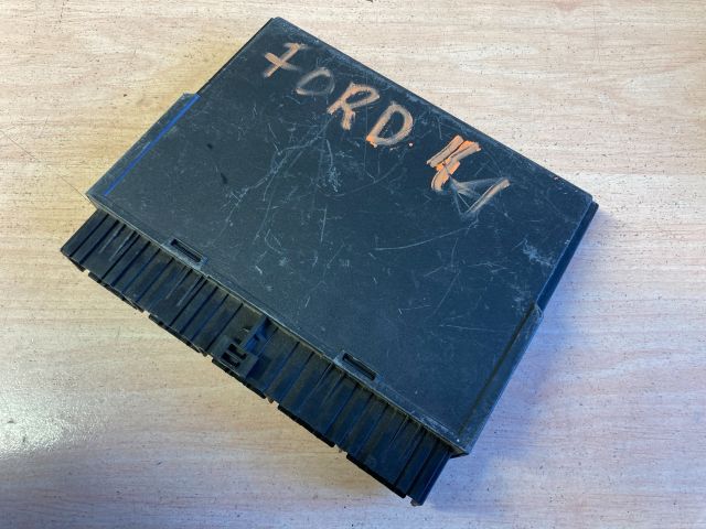 bontott FORD KA Komfort Elektronika