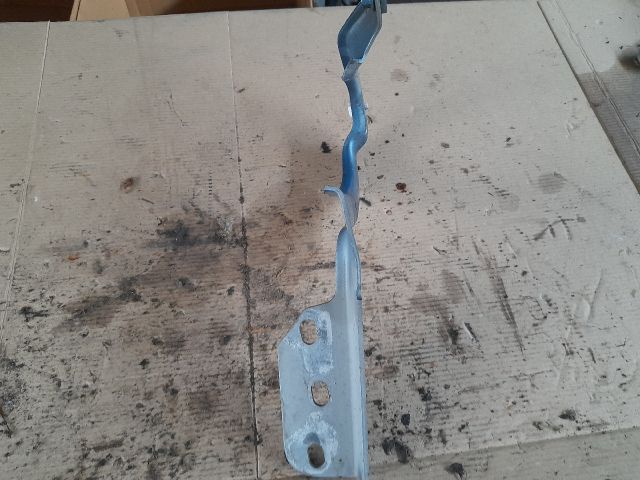 bontott FORD KA Motorháztető Jobb Zsanér