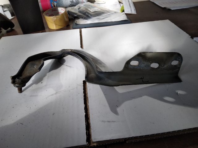 bontott FORD KA Motorháztető Jobb Zsanér