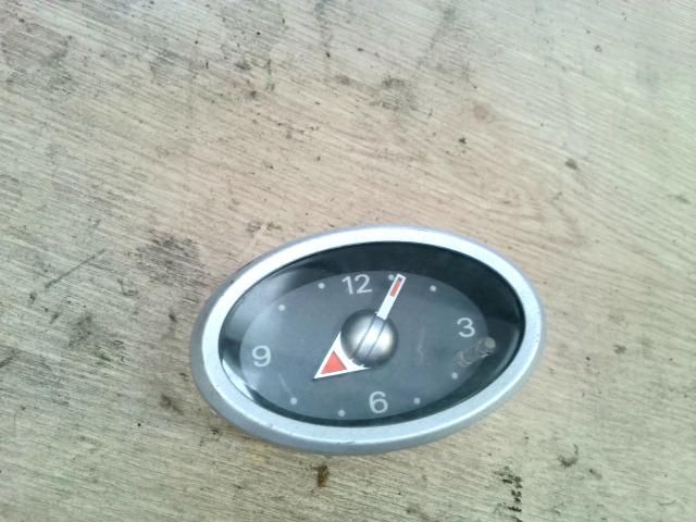 bontott FORD KA Óra (Időmérő)