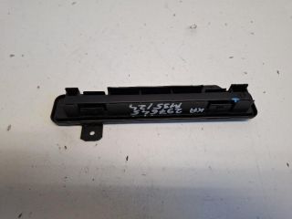 bontott FORD KA Pollenszűrő Fedél