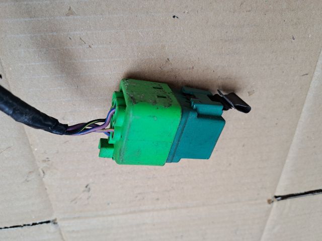 bontott FORD KA Relé