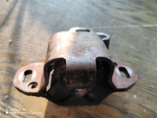 bontott FORD KA Tartó Bak