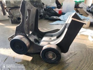 bontott FORD KA Tartó Bak