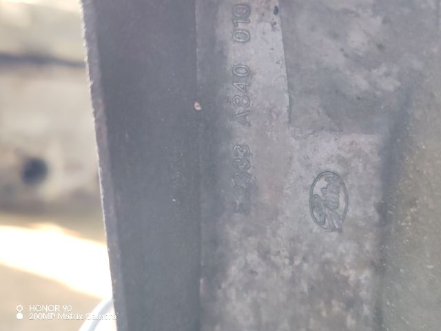 bontott FORD KA Tartó Bak