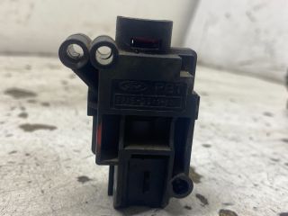 bontott FORD KA Üzemanyag Elzáró Szelep