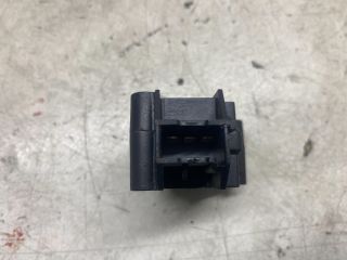 bontott FORD KA Üzemanyag Elzáró Szelep