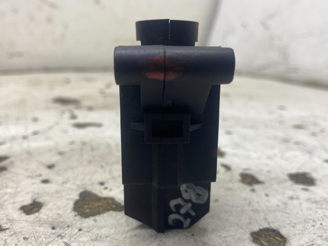 bontott FORD KA Üzemanyag Elzáró Szelep