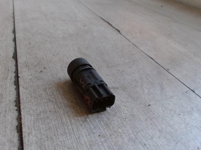 bontott FORD KA Vészvillogó Kapcsoló