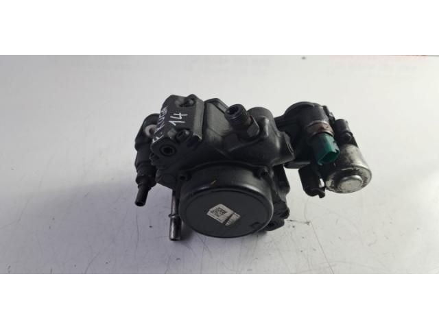 bontott FORD KUGA Adagoló