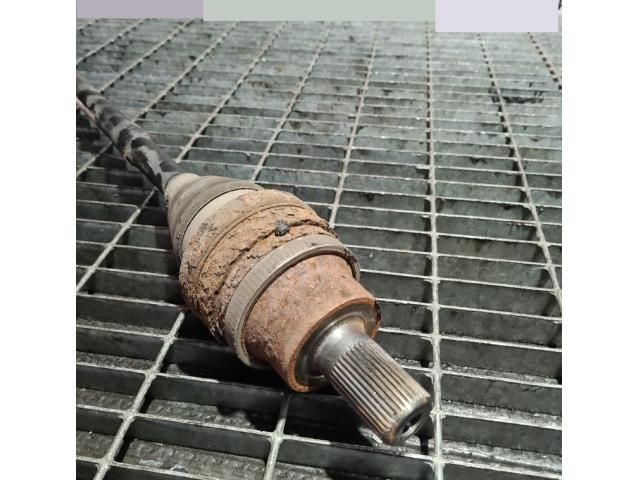 bontott FORD KUGA Bal hátsó Féltengely