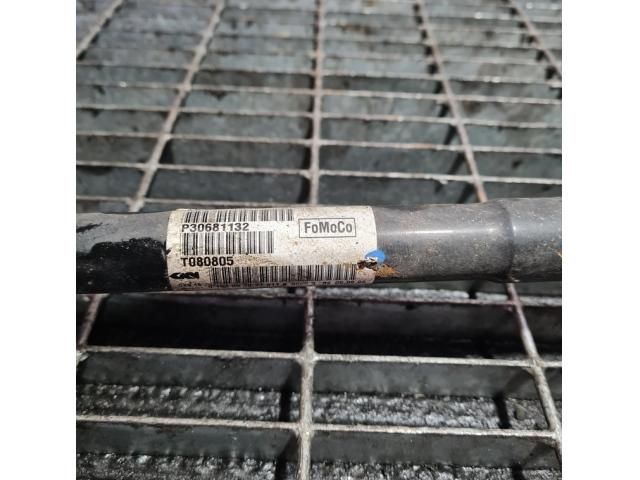 bontott FORD KUGA Bal hátsó Féltengely