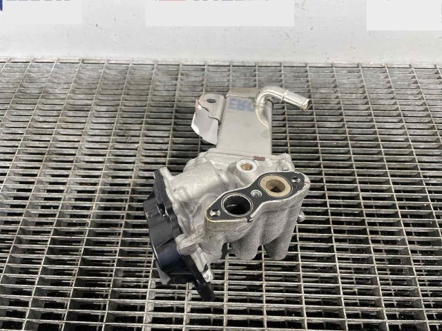 bontott FORD KUGA EGR Hűtő Cső