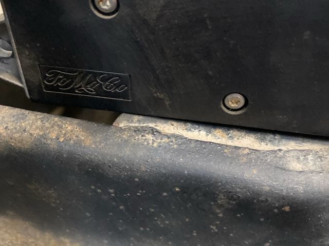 bontott FORD KUGA Előfűtő (Elektromos)