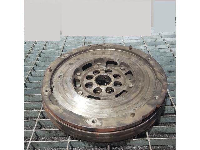 bontott FORD KUGA Fogaskoszorú