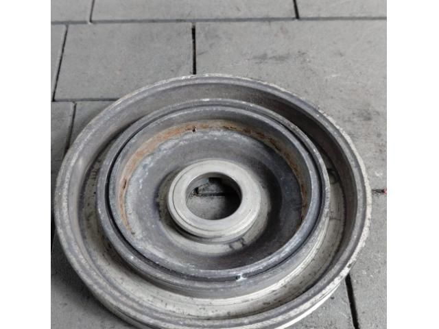 bontott FORD KUGA Főtengely Szíjtárcsa