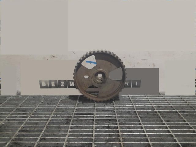 bontott FORD KUGA Főtengely Szíjtárcsa