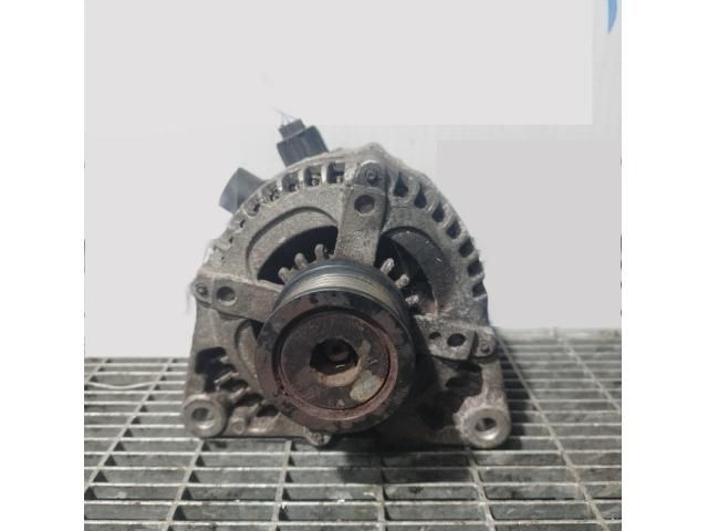 bontott FORD KUGA Generátor