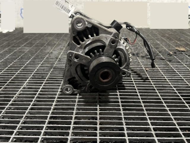 bontott FORD KUGA Generátor