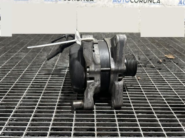 bontott FORD KUGA Generátor