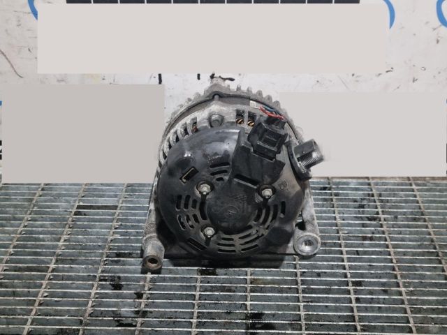 bontott FORD KUGA Generátor