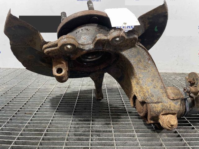 bontott FORD KUGA Jobb első Csonkállvány