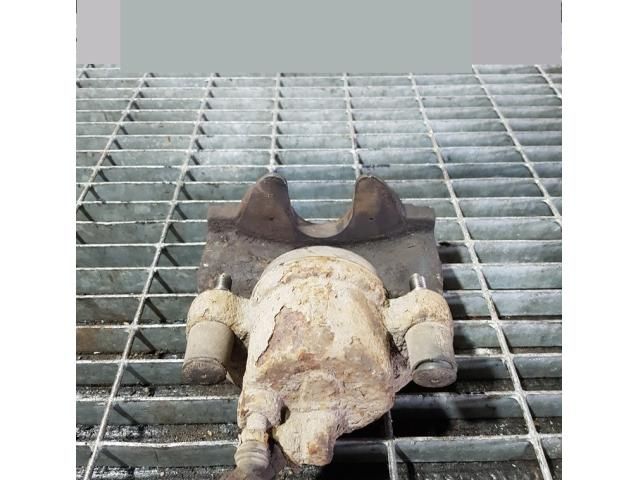 bontott FORD KUGA Jobb első Fékkengyel