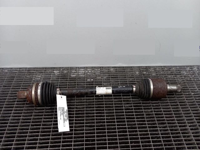 bontott FORD KUGA Jobb hátsó Féltengely