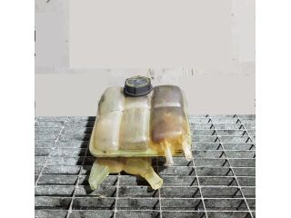 bontott FORD KUGA Kiegyenlítő Tartály