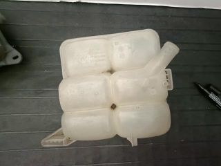 bontott FORD KUGA Kiegyenlítő Tartály