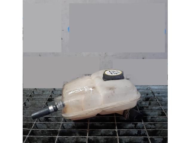 bontott FORD KUGA Kiegyenlítő Tartály