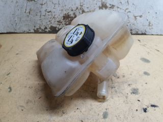 bontott FORD KUGA Kiegyenlítő Tartály