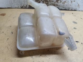 bontott FORD KUGA Kiegyenlítő Tartály