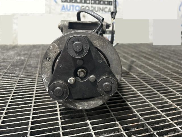 bontott FORD KUGA Klímakompresszor