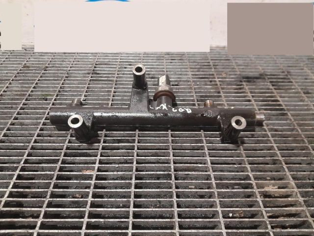 bontott FORD KUGA Közösnyomócső