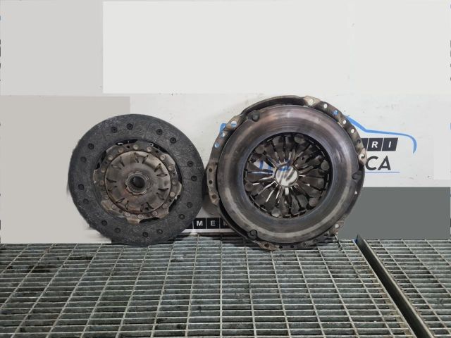 bontott FORD KUGA Kuplung Szett (Szerkezet, Tárcsa)
