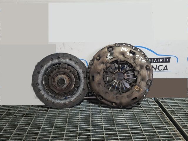 bontott FORD KUGA Kuplung Szett (Szerkezet, Tárcsa)