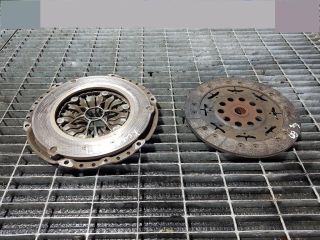 bontott FORD KUGA Kuplung Szett (Szerkezet, Tárcsa)