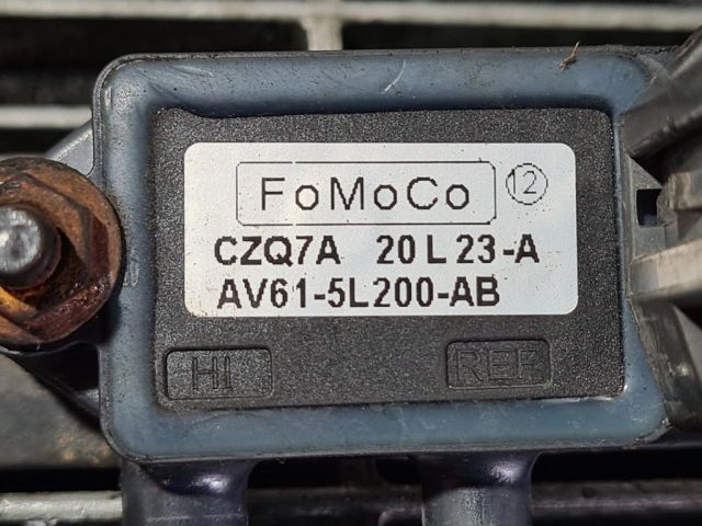 bontott FORD KUGA Lefújószelep