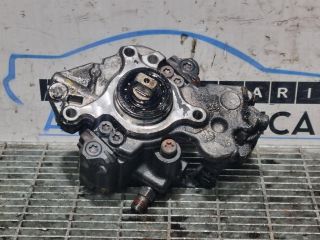 bontott FORD KUGA Nagynyomású Szivattyú